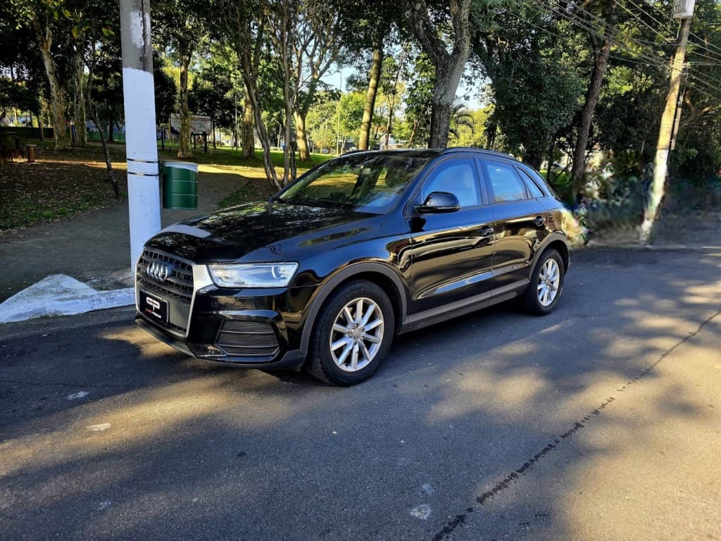 Audi Q3 Attraction